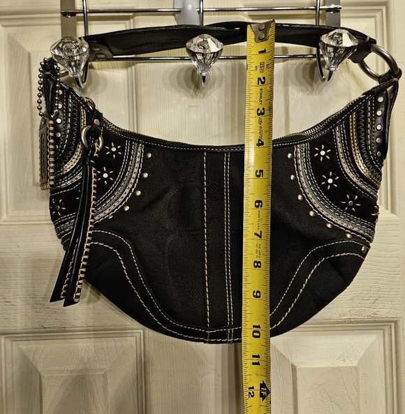 Coach limited edition black soho jacquard studded grommet hobo handbag purse - Picture 10 of 15